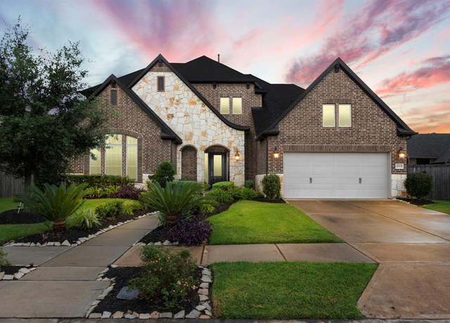 Property at 2015 Big Creek Way, Missouri City, TX 77459, 5 beds, 5 baths