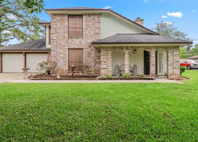 Property at 107 Oak Colony Dr, Angleton, TX 77515, 3 beds, 2 baths