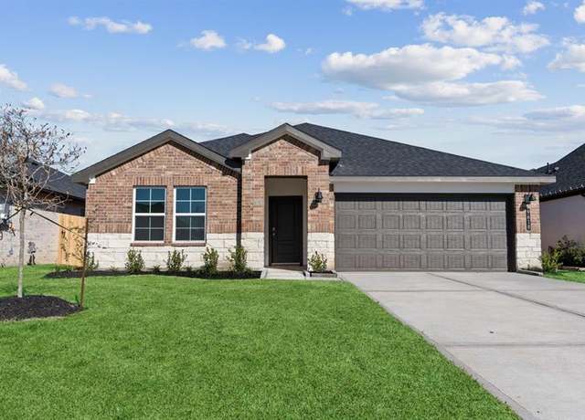 Property at 235 Amy St, Angleton, TX 77515, 4 beds, 2 baths