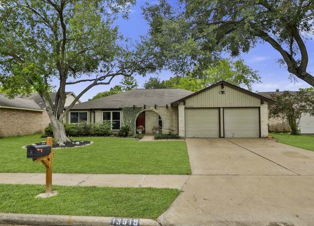 Property at 13619 Splintered Oak Dr, Houston, TX 77065, 3 beds, 2 baths