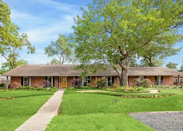 Property at 1415 Lehman St, Houston, TX 77018, 3 beds, 3 baths