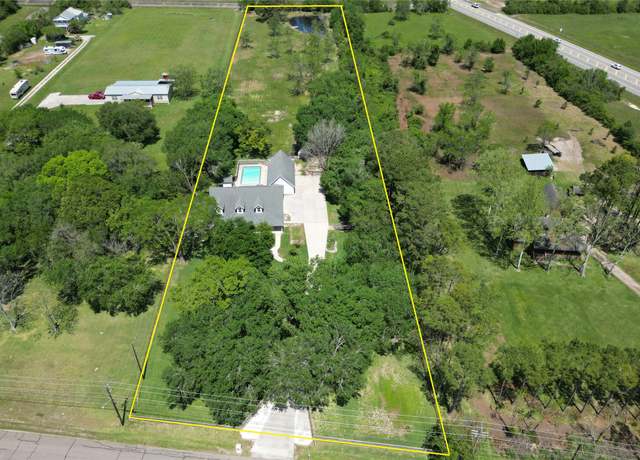Property at 2350 Hewitt St, League City, TX 77573, 4 beds, 3.5 baths