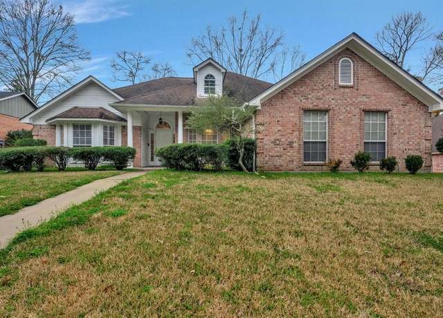 Property at 1416 Champions Dr, Lufkin, TX 75901, 3 beds, 2 baths