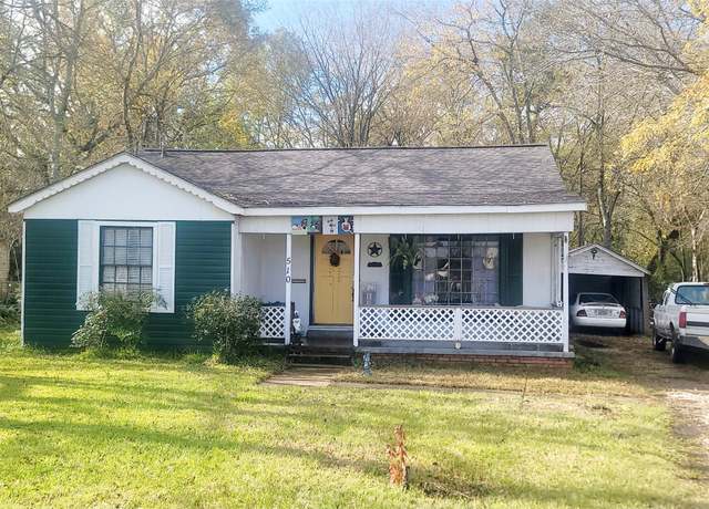 Property at 510 Trout St, Lufkin, TX 75904, 3 beds, 2 baths