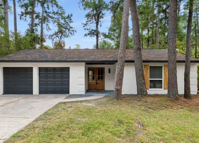 Property at 8 S Woodstock Circle Dr, The Woodlands, TX 77381, 3 beds, 2 baths