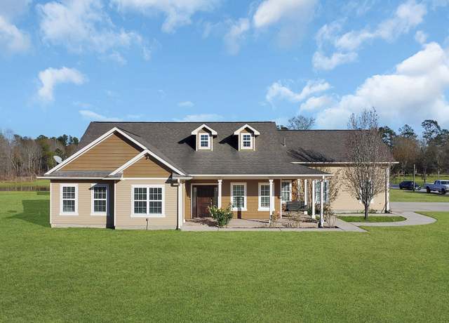 Property at 311 County Road 352, Cleveland, TX 77327, 4 beds, 2.5 baths