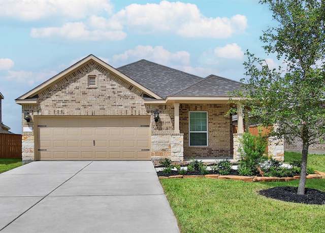 Property at 6111 White Spruce Dr, Conroe, TX 77304, 4 beds, 2 baths