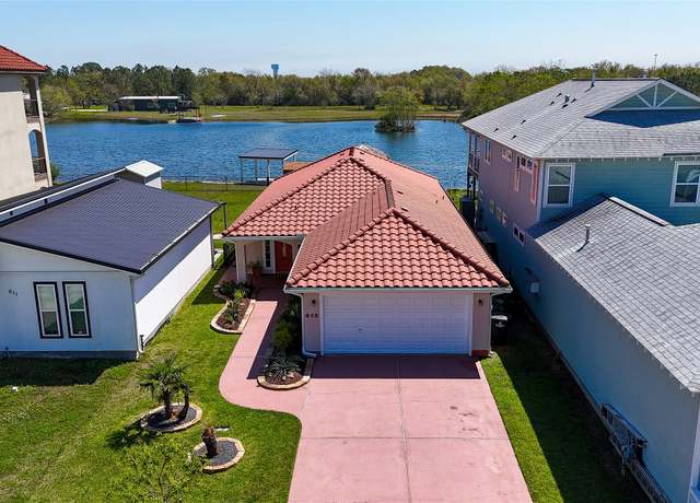 Property at 615 28th St, San Leon, TX 77539, 2 beds, 2 baths