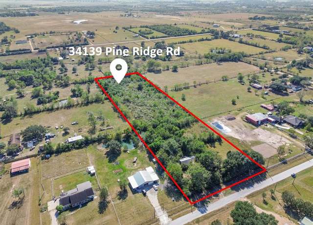 Property at 34139 Pineridge Rd, Waller, TX 77484, 3 beds, 2 baths