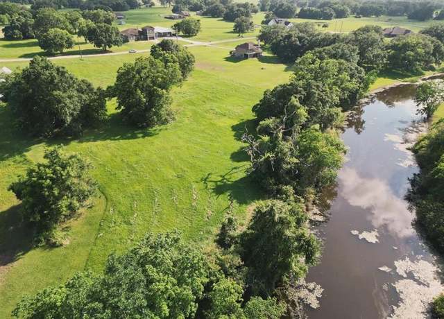 Property at 1223 Mill Rd, Angleton, TX 77515