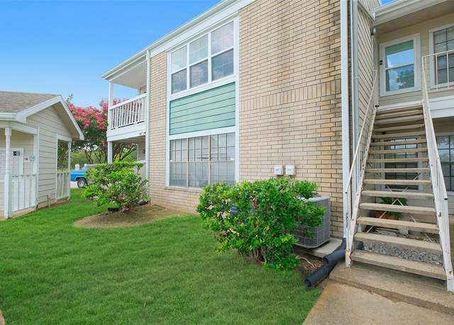 Property at 12660 Ashford Point Dr #808, Houston, TX 77082, 2 beds, 2 baths