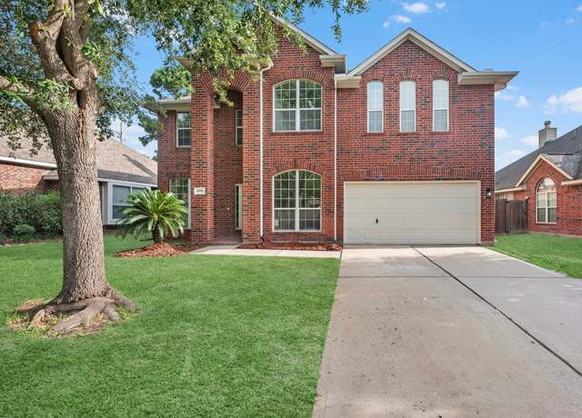 Property at 6910 Round Rose Ct, Spring, TX 77379, 4 beds, 2.5 baths