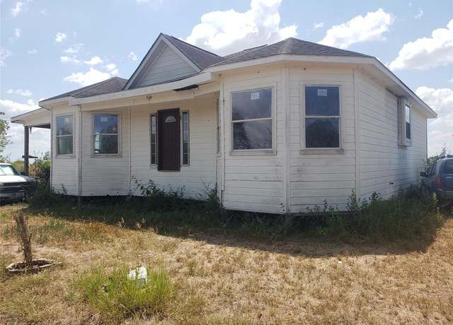 Property at 10263 Beard Rd Rd, Needville, TX 77461, 4 beds, 2 baths