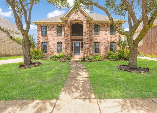 Property at 4910 Bayfair St, Pasadena, TX 77505, 5 beds, 3.5 baths