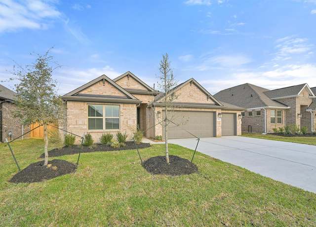 Property at 1541 Apache Heights Dr, Dayton, TX 77535, 3 beds, 2 baths