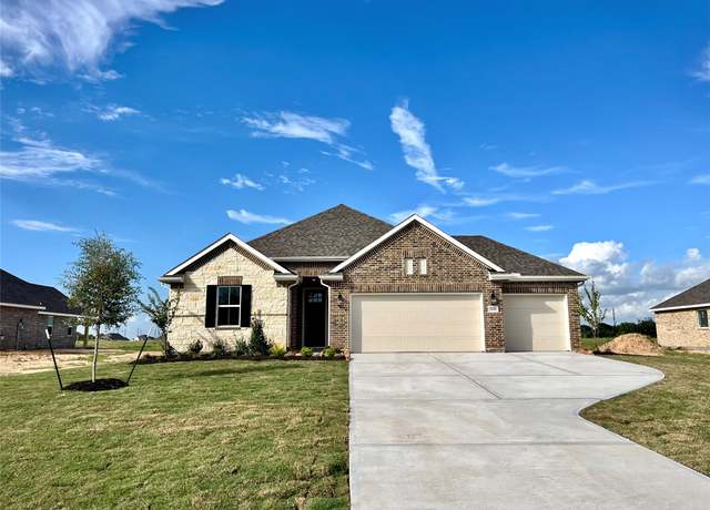 Property at 306 Boulden Ct, Sealy, TX 77474, 3 beds, 2.5 baths