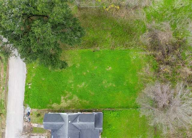 Property at 1018 Bingham St, Houston, TX 77007