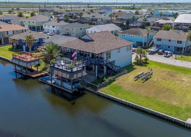 Property at 1007 Redfish St, Bayou Vista, TX 77563, 3 beds, 2.5 baths