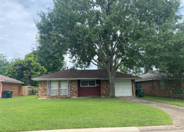 Property at 3107 Farmington St, Houston, TX 77080, 3 beds, 1 bath
