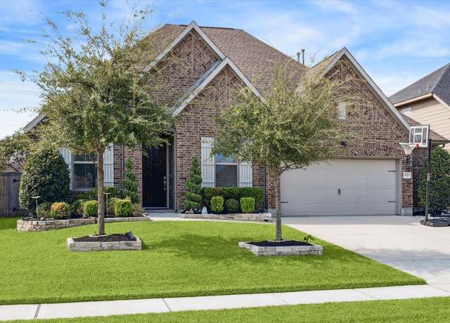 Property at 4813 Wagtail Way Ln, League City, TX 77573, 4 beds, 4 baths