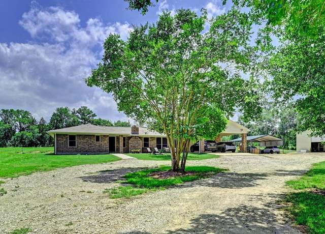 Property at 15508 Highway 105 E, Plantersville, TX 77363, 2 beds, 2 baths