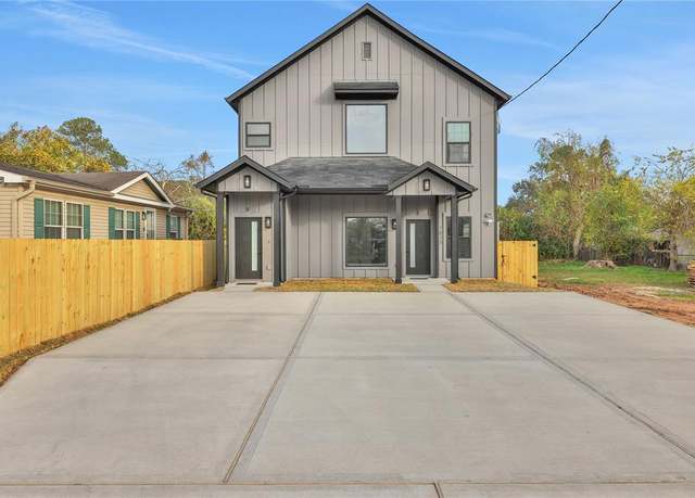 Property at 7815 Joy St, Houston, TX 77028, 6 beds, 2 baths