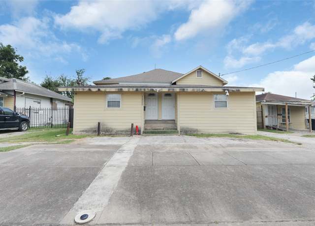 Property at 7525 Canal St, Houston, TX 77012, 2 beds, 2 baths