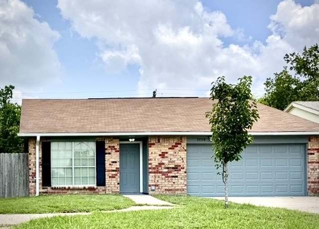 Property at 13518 Townwood Dr, Houston, TX 77045, 3 beds, 2 baths