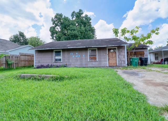 Property at 5942 Southridge St, Houston, TX 77033, 3 beds, 1 bath
