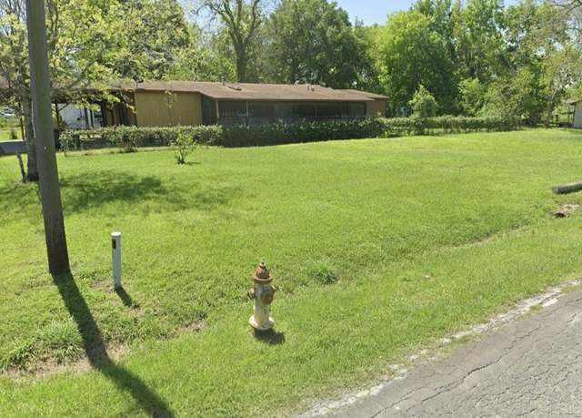 Property at 1416 Rugeley, Bay City, TX 77414