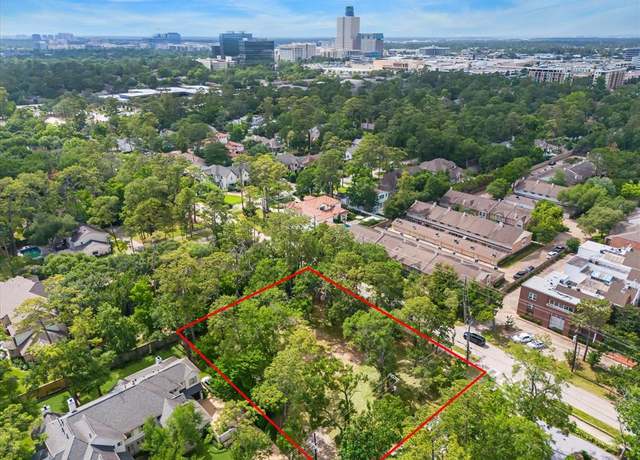 Property at 635 Knipp Rd, Houston, TX 77024