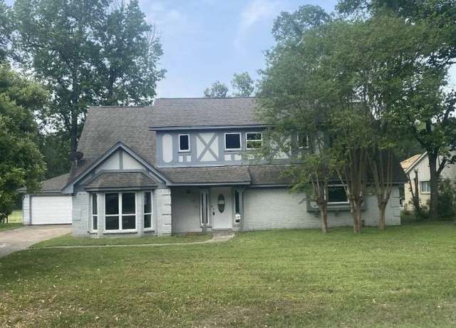 Property at 529 Brandon Rd, Conroe, TX 77302, 4 beds, 2.5 baths