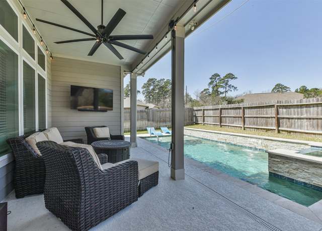 Property at 8741 Lookout Peak Ln, Magnolia, TX 77354, 3 beds, 2 baths