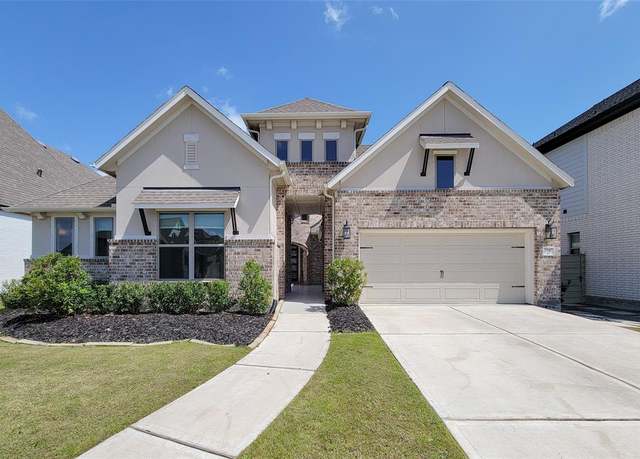 Property at 2947 Harbor Spring Way, Manvel, TX 77578, 4 beds, 3.5 baths