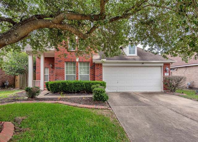 Property at 13111 Porter Meadow Ln, Houston, TX 77014, 4 beds, 2.5 baths