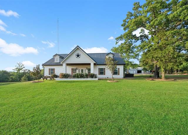 Property at 740 Bridget Ave, Buffalo, TX 75831, 6 beds, 4 baths