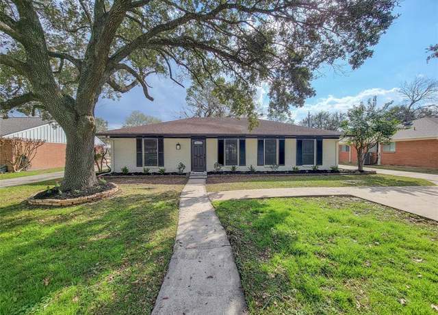 Property at 5731 Willowbend Blvd, Houston, TX 77096, 3 beds, 2 baths