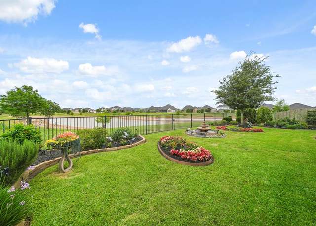 Property at 8019 Bellaria Lake Ln, Richmond, TX 77407, 2 beds, 2.5 baths