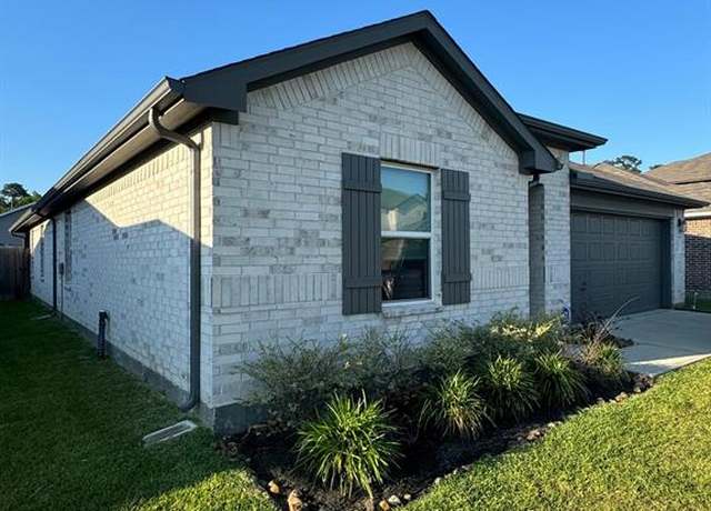 Property at 10026 Rose Mallow Ln, Magnolia, TX 77354, 4 beds, 3 baths