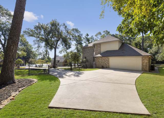 Property at 13413 Northshore Dr, Montgomery, TX 77356, 3 beds, 3 baths