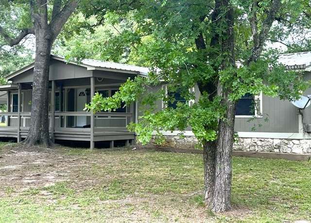 Property at 195 Charlies Ln, Trinity, TX 75862, 3 beds, 2 baths