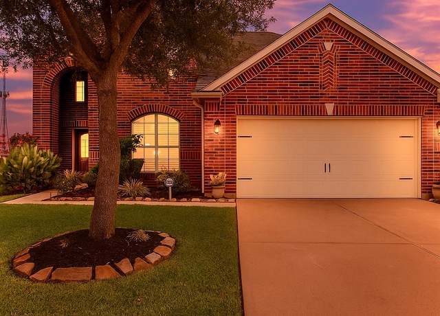 Property at 13907 Falling Rain Ct, Cypress, TX 77429, 4 beds, 2.5 baths