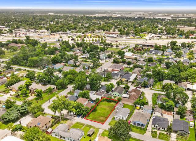 Property at 7409 Anzac St, Houston, TX 77020