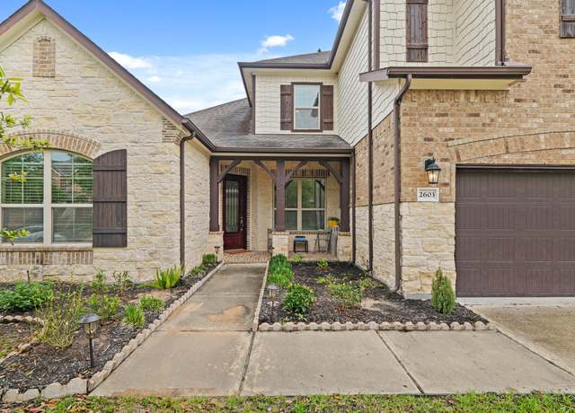 Property at 2603 Sunshade Ct, Pearland, TX 77584, 5 beds, 4.5 baths