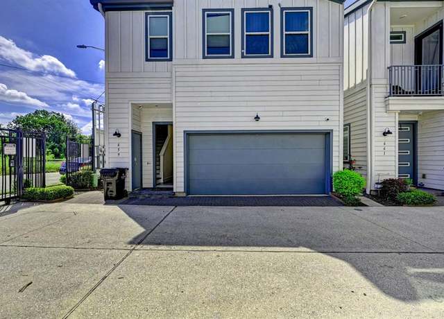 Property at 659 Press St, Houston, TX 77020, 3 beds, 2.5 baths