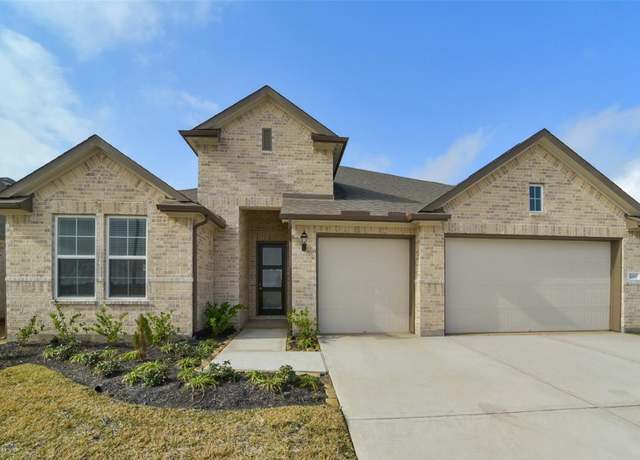 Property at 3207 Hidden Mist Dr, Texas City, TX 77568, 4 beds, 3 baths