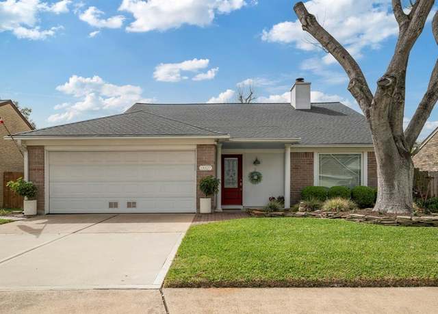 Property at 13327 Somersworth Dr, Houston, TX 77041, 3 beds, 2 baths