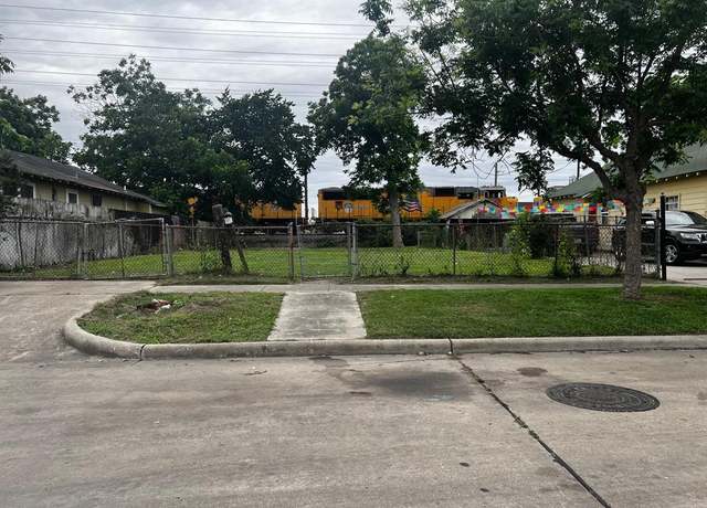 Property at 1003 Terminal St, Houston, TX 77011