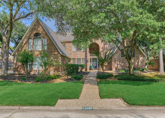 Property at 24622 W Kingscrest Cir, Spring, TX 77389, 4 beds, 3.5 baths