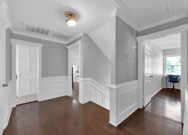 Property at 7403 Theisswood Rd, Spring, TX 77379, 4 beds, 2.5 baths